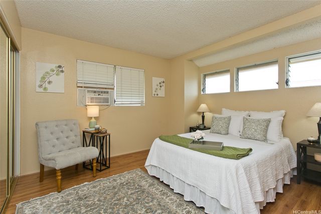 98-1392 Koaheahe Place 16153, Pearl City, HI 96782