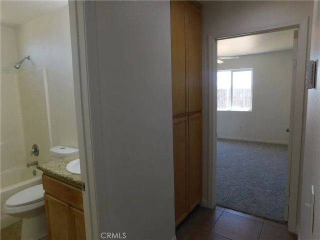 8560 Eucalyptus, California City, CA 93505
