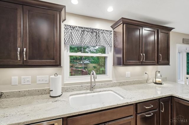 8110 Creek Woods Place, Deerfield Twp., OH 45039