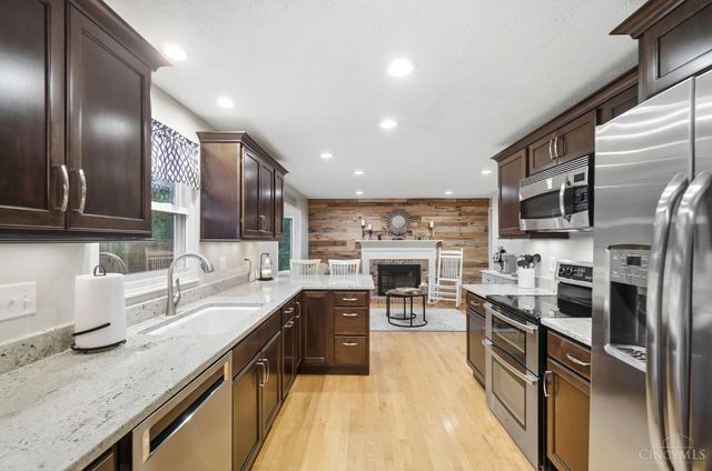 8110 Creek Woods Place, Deerfield Twp., OH 45039