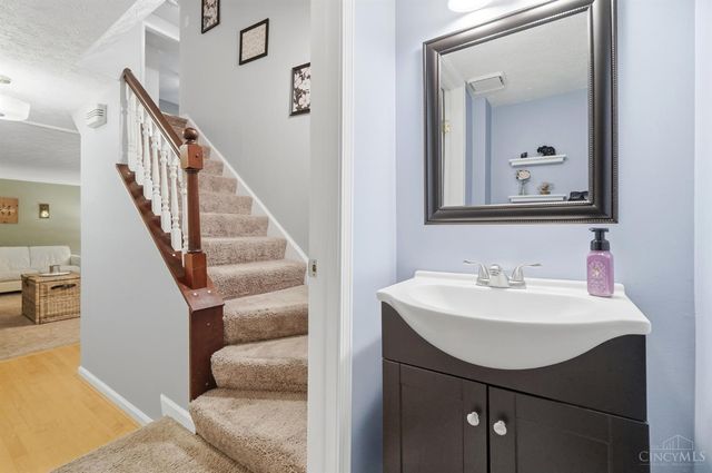 8110 Creek Woods Place, Deerfield Twp., OH 45039