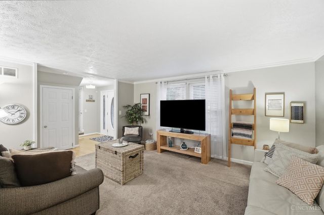 8110 Creek Woods Place, Deerfield Twp., OH 45039