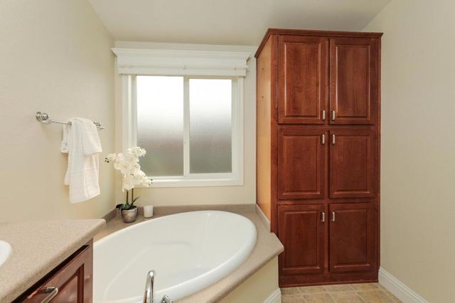 1225 Vienna Drive, Sunnyvale, CA 94089