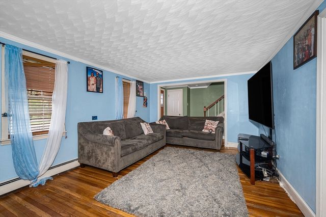 20 Fairmount St, Randolph, MA 02368
