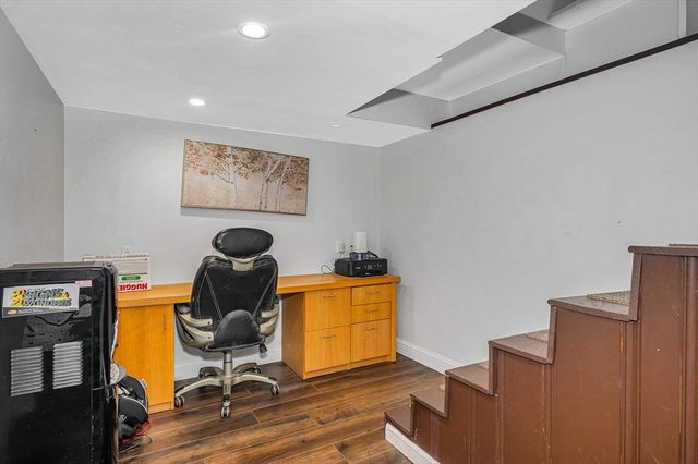 20 Fairmount St, Randolph, MA 02368