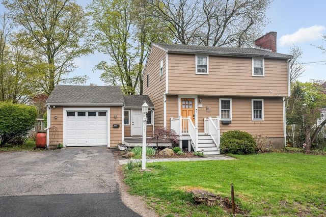 20 Fairmount St, Randolph, MA 02368