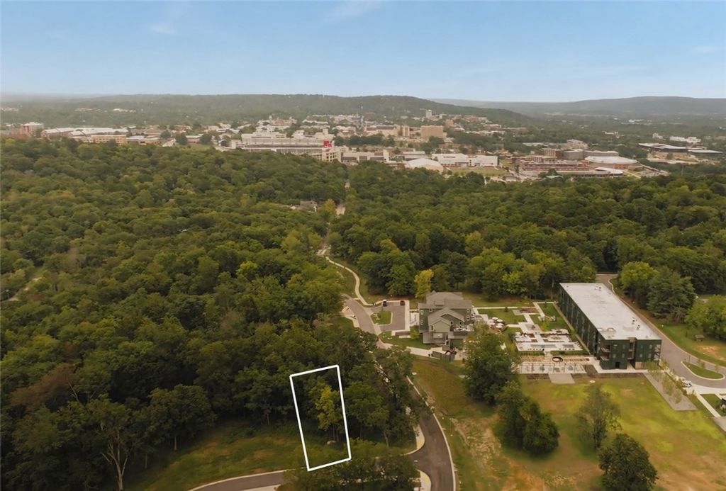 2288 Runners Ridge 1, Fayetteville, AR 72701
