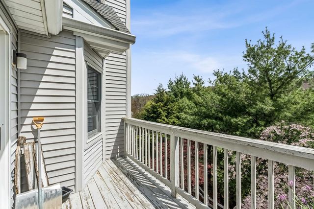 8 QUARTZ LANE, Paterson, NJ 07501