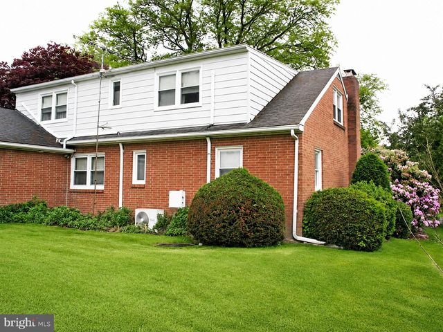 79 GLENBROOK RD, Leola, PA 17540