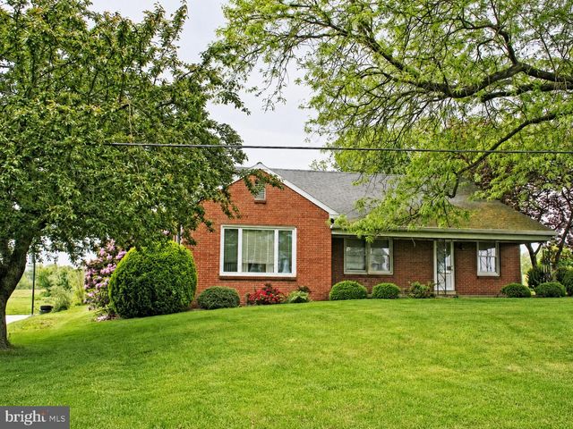 79 GLENBROOK RD, Leola, PA 17540