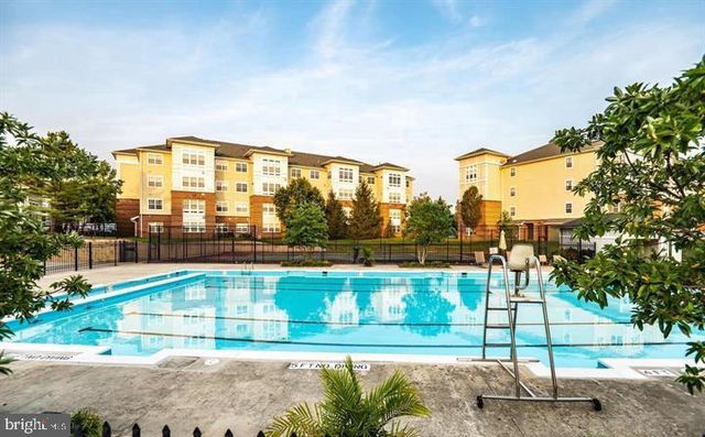 14000 NEW ACADIA LN #205, Upper Marlboro, MD 20774