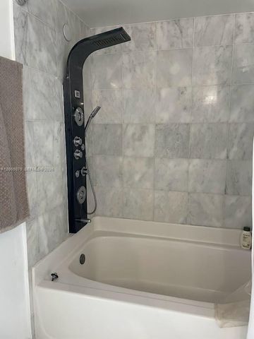 601 NE 36th Street 1205, Miami, FL 33137