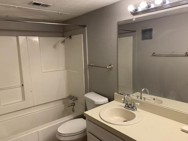 4602 Chaha Road 202, Garland, TX 75043