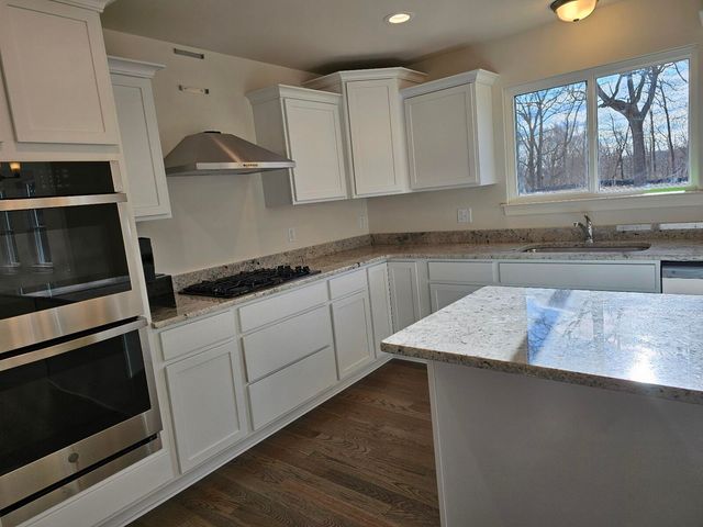 10601 Valley View Drive, York Twp, MI 48176