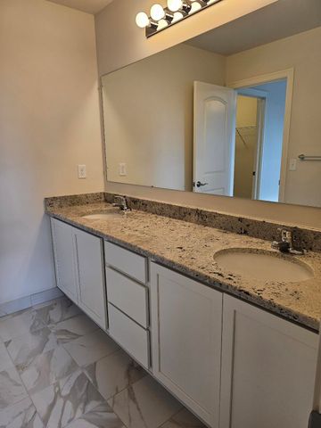 10601 Valley View Drive, York Twp, MI 48176