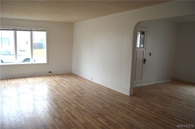 28 Minard Street, Lockport City, NY 14094