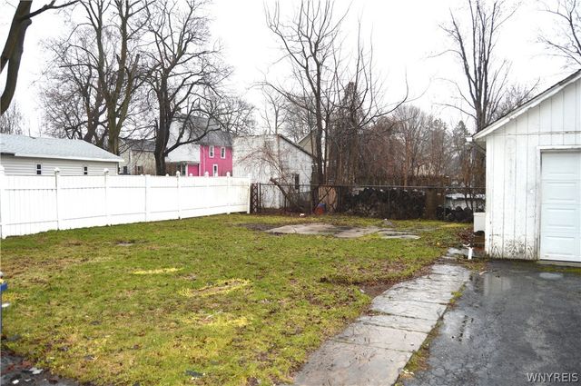 28 Minard Street, Lockport City, NY 14094