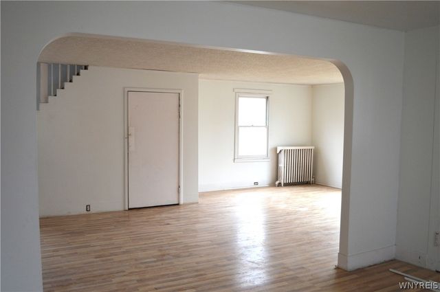 28 Minard Street, Lockport City, NY 14094