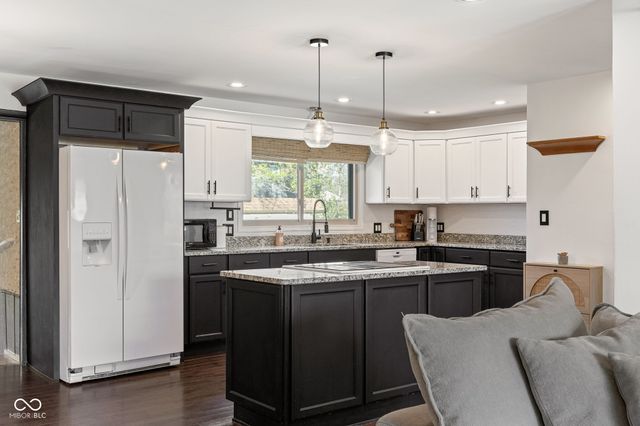 10210 Broadway Street, Carmel, IN 46280