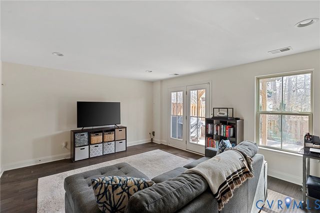 1909 Poplar Bud Way, Henrico, VA 23238