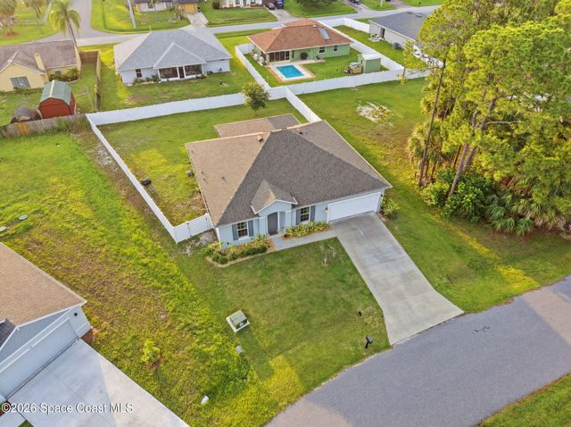 712 Duncan Road SE, Palm Bay, FL 32909