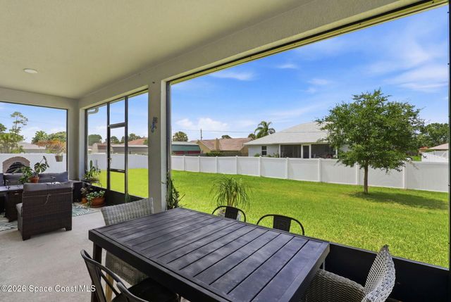 712 Duncan Road SE, Palm Bay, FL 32909