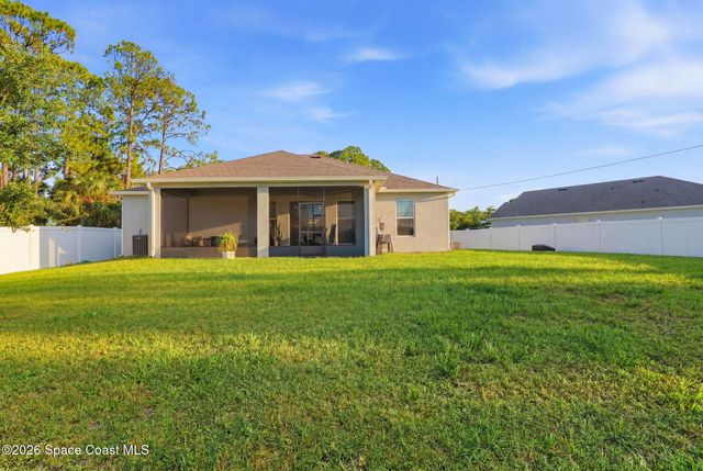 712 Duncan Road SE, Palm Bay, FL 32909
