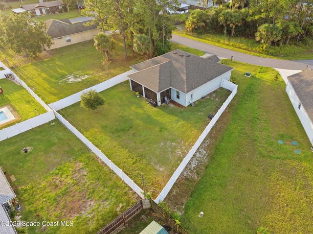 712 Duncan Road SE, Palm Bay, FL 32909