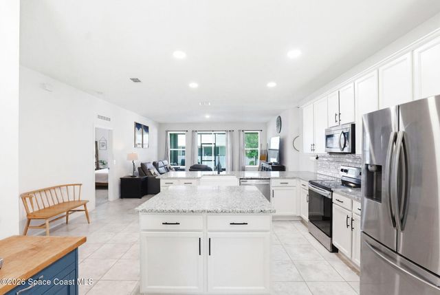 712 Duncan Road SE, Palm Bay, FL 32909