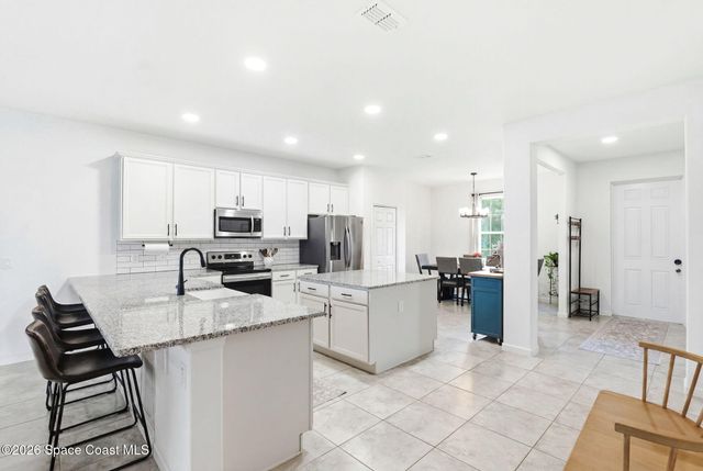 712 Duncan Road SE, Palm Bay, FL 32909