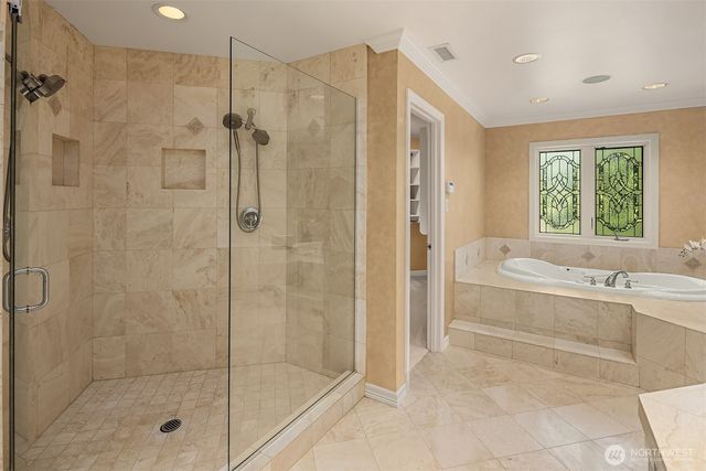 20546 NE 126th Way, Woodinville, WA 98077