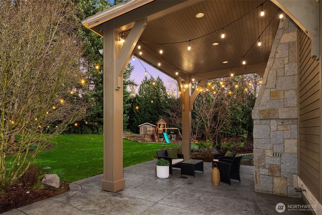 20546 NE 126th Way, Woodinville, WA 98077