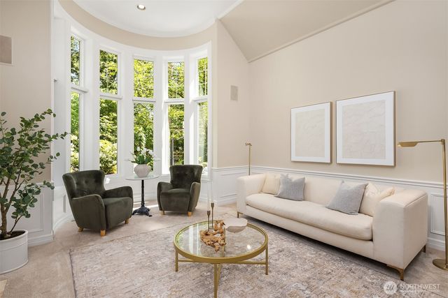 20546 NE 126th Way, Woodinville, WA 98077