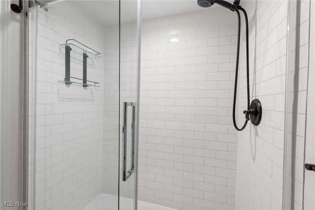 3812 Ellendale Road, Moreland Hills, OH 44022