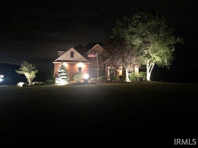 10433 N 300 E, Roanoke, IN 46783