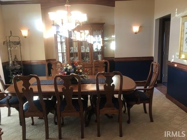 10433 N 300 E, Roanoke, IN 46783