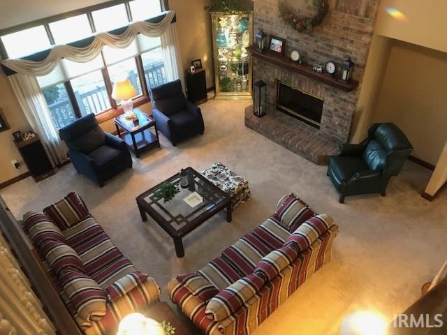 10433 N 300 E, Roanoke, IN 46783