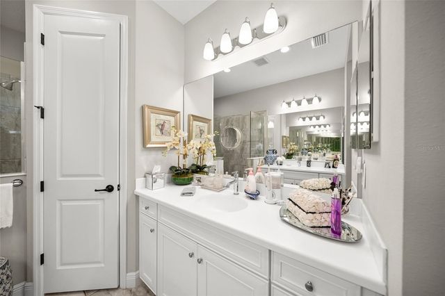 4412 STAR APPLE TERRACE, Bradenton, FL 34203