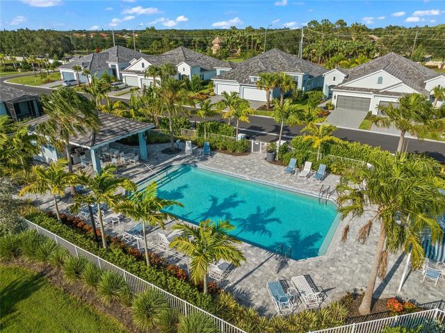 4412 STAR APPLE TERRACE, Bradenton, FL 34203