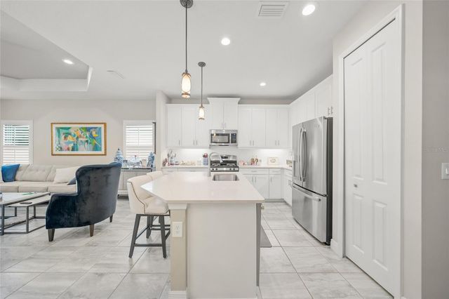 4412 STAR APPLE TERRACE, Bradenton, FL 34203