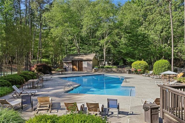 1602 Cumberland Court SE, Smyrna, GA 30080