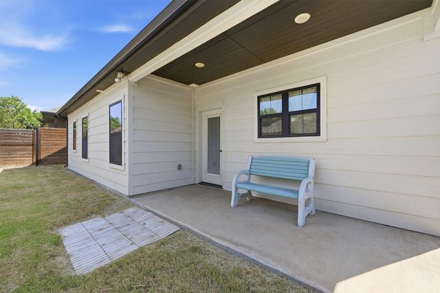 4922 Dry Creek Road, Sherman, TX 75092