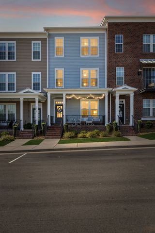 3117 Setting Sun Dr, Thompsons Station, TN 37179