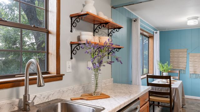 7085 Horseshoe Bend Trail, Weatherford, TX 76087