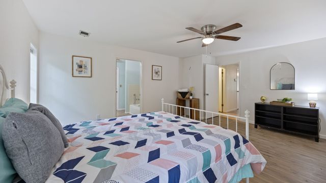 7085 Horseshoe Bend Trail, Weatherford, TX 76087