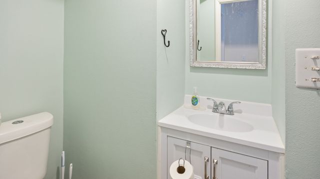 7085 Horseshoe Bend Trail, Weatherford, TX 76087