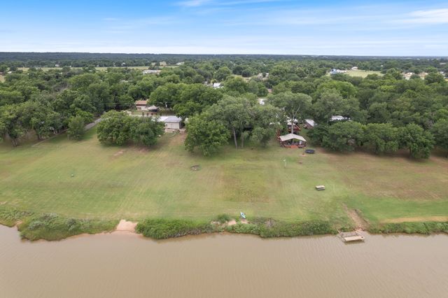 7085 Horseshoe Bend Trail, Weatherford, TX 76087