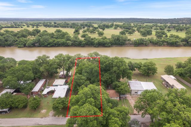 7085 Horseshoe Bend Trail, Weatherford, TX 76087