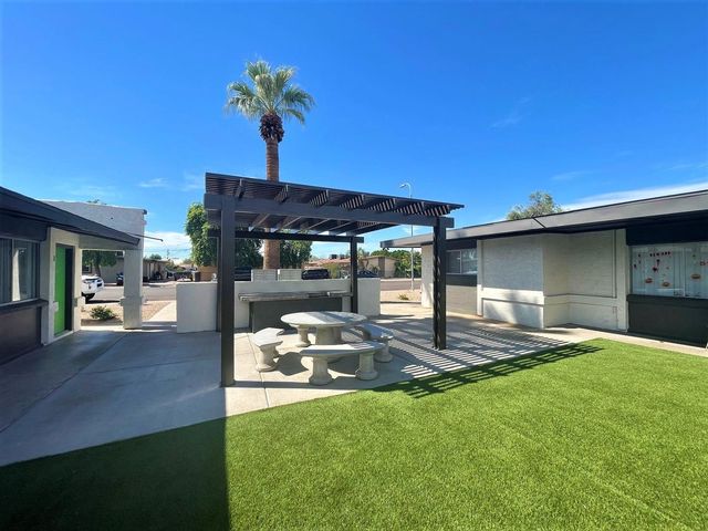 6802 W Glendale Avenue Unit 10, Glendale, AZ 85303