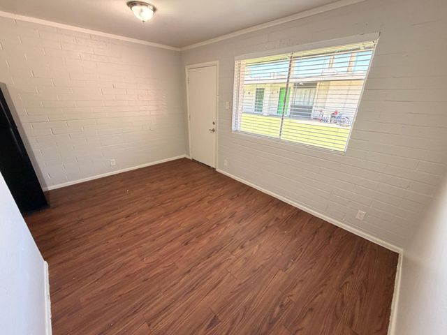 6802 W Glendale Avenue Unit 10, Glendale, AZ 85303